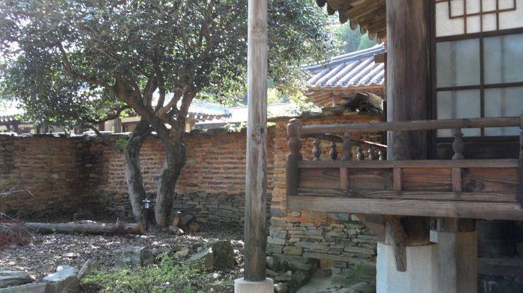 Hotel Goseong Choi Pilgan'S Old House Extérieur photo