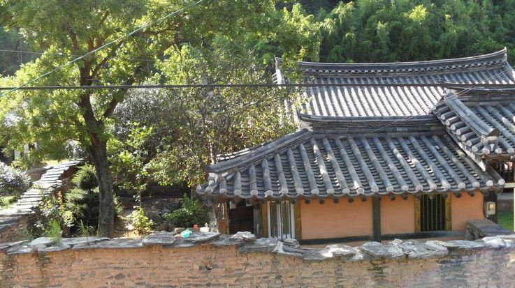 Hotel Goseong Choi Pilgan'S Old House Extérieur photo